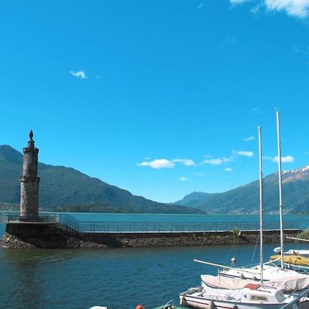 Casa Gialla Gera Lario Esterno foto