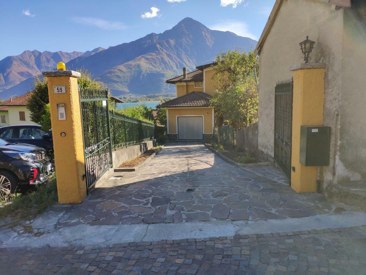 Casa Gialla Gera Lario Esterno foto
